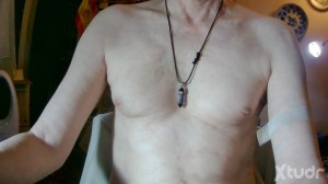 Xtudr - Hector240: Maduro, delgado, sumiso, morboso, agradable, para algo más que sexo también. Educado, sin vello.