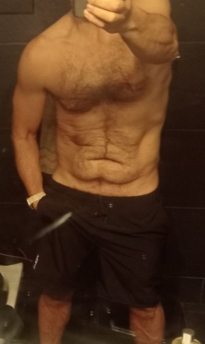 Xtudr - enkidu: Sumiso vocacional y real, con experiencia.
Puedo decir que soy pasivo, sumiso, sano, masculino, musculado, deportista, discr...