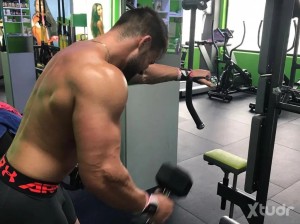 Xtudr - Yourmasterx: Basurillas de gym, os quiero a mis pies 😈
(REAL- ZONA MADRID)
ME DESPLAZO
Sesiones de muscleworship que nunca olvidarás...
