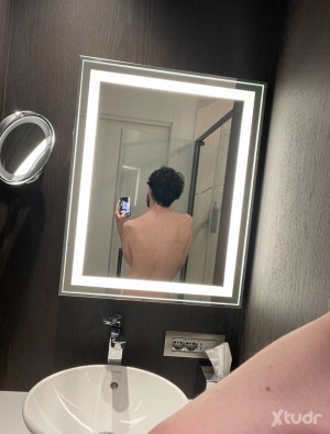 Xtudr - gpmad1520: It would be cool to meet someone to initiate me.