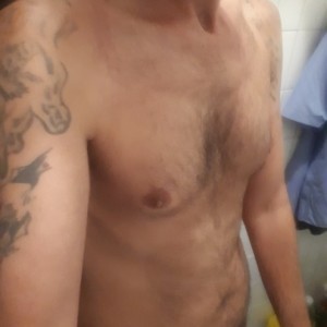 Xtudr - lefada💦🧎: I'm one of those who enjoy fucking a mouth until the throat, young and very submissive.