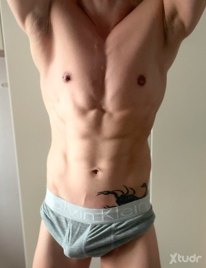 Xtudr - jovenn: It seems like you didn't provide any text for me to translate. Please go ahead and provide the input you'd like me to transl...