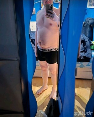 Xtudr - grar.oun: BDSM, work gear, SM roleplay, kidnapping, soccer gear, inmate.
Here to meet people and hook up, I'm a bottom but I can try...