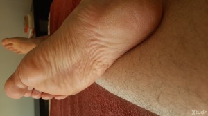 Xtudr - Footfetishpmi: Busco servicio doméstico/cuidador de pies. Yo un 43 de pie y con sitio en Palma centro.
Dependiendo del momento y del...