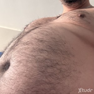 Xtudr - BigSubBoy: I'm looking for an alpha male who shows his physical superiority over me with his huge penis, who likes me to admire his ...