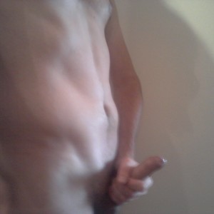 Xtudr - sumisovng: Submissive obedient and experienced. I like to serve as a submissive and also as a cd sub. I'm looking for someone to bri...