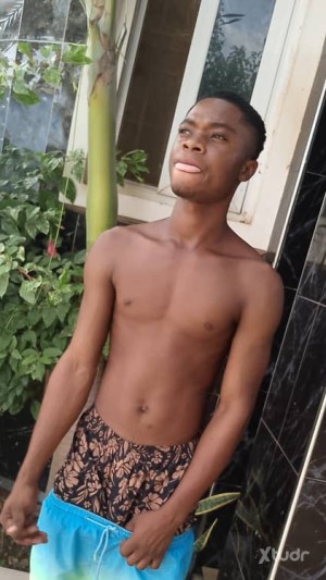Xtudr - Christ505: Ghana