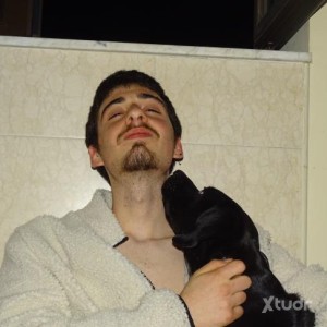 Xtudr - 20Aslavedomestic:  Busco ser doméstico Mi fantasía es el control absoluto mediante el terror y la superioridad física: quiero ser se...