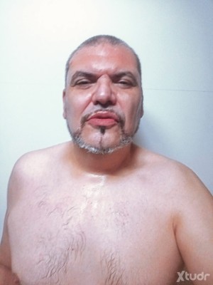 Xtudr - GordoCerdo: Masculino, 50 años, aspecto hetero.
Buscando tíos que me dejen usarles, y de vez en cuando alguno que me use a mí. Tambi...