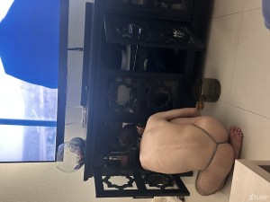 Xtudr - AmoLeafar: Soy un Amo, con varios años de experiencia en el mundo del BDSM. 
El uso de castidad en mis sumisos es indispensable.
Si ...
