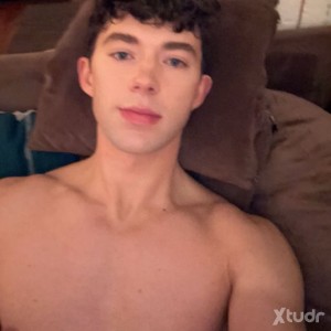 Xtudr - kevinm: Soy un Dom seguro de mí mismo, con carácter, firme y acostumbrado a llevar el control. Me gusta marcar el ritmo, dejar las c...