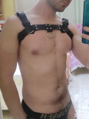 Xtudr - CUMPIG_TragaSemen🥛🍑: Me encanta tragar semen y chupar pollas. Puedo chupartela mientras conduces, veis la tele, coméis algo o veis u...