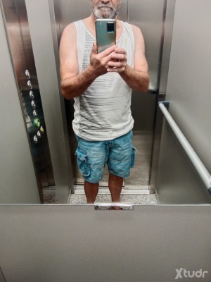 Xtudr - abatar65: me gustan los hombres pasivos sumisos para disfrutar sin prisas 