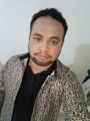 Xtudr - Carlos89: Algún perro de servicio? Que tengo collar disponible y correa en mano !