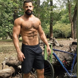 Xtudr - DOMTOP25CMS: VENEZOLANO HETERO, AGRESIVO, PERVERSO, CRUEL, VERGON. Grabate esto: SIEMPRE hago lo que sale de mis cojones, no me inte...