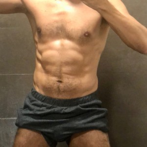 Xtudr - ramix: Muscular, athlete, horny and perverted, not shaved. Out of the scene, without attitude. Spanish. Handsome face. I have a good...