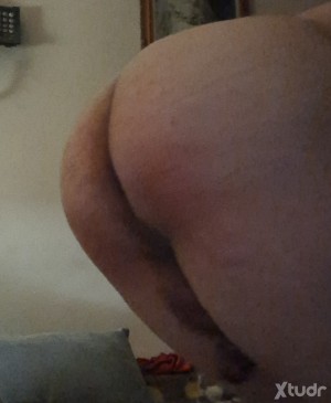 Xtudr - Ikersexx: Tengo vida hetero y varonil muy masculino pero en la cama soy pasivo y sumiso 