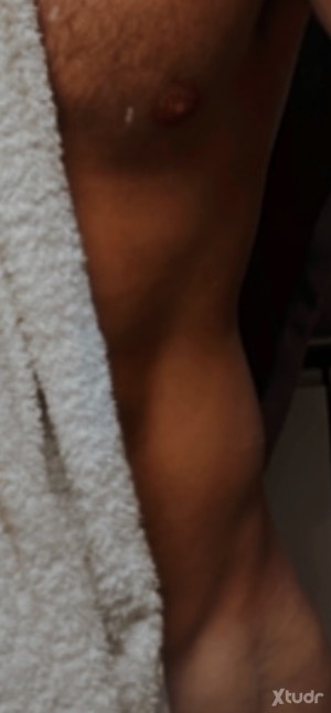 Xtudr - ticklemdd: I'm looking for guys who are into trying out the bondage/tickle theme. I'm also into edging/cum control. Photo by private...