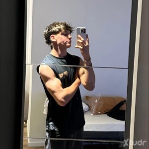 Xtudr - JulennAl: Esc0rt privado 
Pagos vía bIzUm señal vídeos y fotos tmb 