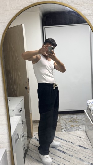 Xtudr - vbxs3mn4: I am 21 years old, I am an all-rounder on 180.71.18. It is not easy to meet for money. I'm an all-rounder.