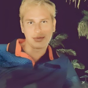 Xtudr - sumisodelgmadrid: I'm a submissive mexican looking for a fixed dominant man for sex and whatever comes up