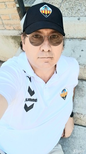 Xtudr - Javier1978: En el nombre del Padre, del Hijo y del Espíritu Santo”
ESQUELA
Con profundo dolor y cristiana esperanza en la vida etern...