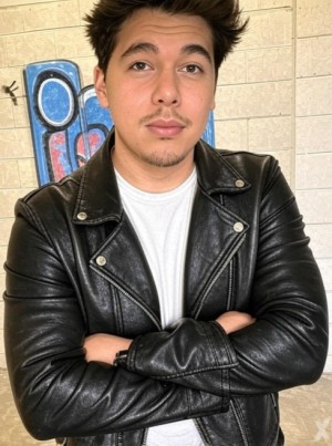 Xtudr - Dereck: Young Dominant; from Aguascalientes, but now living in Mexico City.