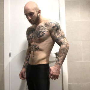 Xtudr - Marcus_spanish: Soy amo cash, hago sesiones online y presenciales, no pierdo el tiempo con pajilleros, solo esclavos o sumisos reale...