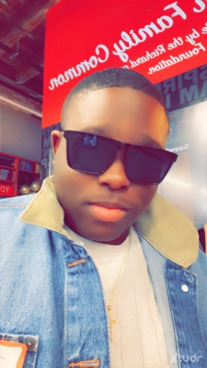 Xtudr - JeySmooth21: I’m Artist (Cartoonist)
I’m businessman 
I Can Cook
I’m Drummer
I like music 
Old School Music, 70s Music,80s Music,90s...