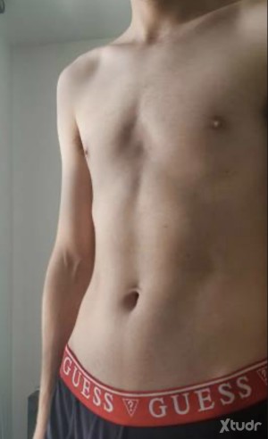 Xtudr - DanielQ: Hello! I'm looking for in-person encounters in Mexico City. I'm submissive, a bondage dream boy type.