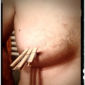 Xtudr - lobosumiso: I don't belong to anyone. No owner....nothing. Play...kink?