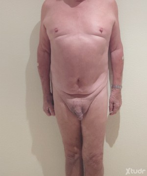 Xtudr - Sextante69: Mature, vicious, lover of bdsm and nipple play. I like to work them and have them work me. As a fantasy, I like being st...