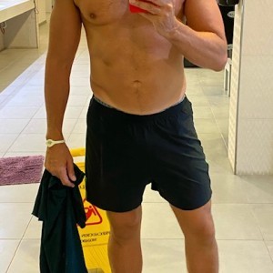 Xtudr - Barna22cm: Masculino atleta XL buscando chicos similares para jugar puerco y más