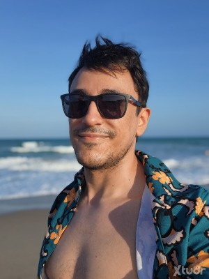 Xtudr - Meist: Just a sub boy looking for a kind master