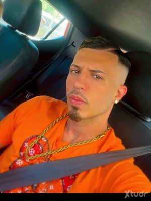 Xtudr - Dolarboy: Amo dominante busco esclavos 
