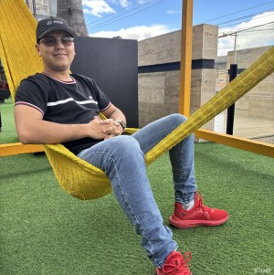 Xtudr - BuscoSerPropiedadAbsoluta: 23 years old, versatile more bottom, fully open-minded without limits, willing to do absolutely everythin...