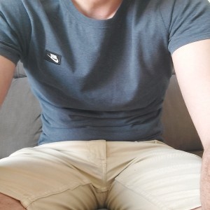 Xtudr - AbrirBocasyCulos: Athletic guy living in Virrei Amat (Bcn), I usually have space (I only live with a friend who travels a lot and wo...