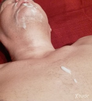 Xtudr - MunichFag: Passionate cock sucker and fuck hole. I want to serve strong men and be used by them. Use both of my holes for your pleas...
