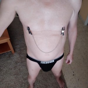 Xtudr - sumsopies: Sumiso. Te como los pies, me los restriegas por donde quieras. Como culo, rabo, lo que ordenes. También para juegos con o...