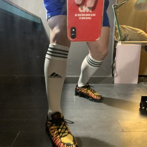 Xtudr - Sumiso_1995: I'm into bondage, humiliation, feet/socks/sneakers, pissing, spanking, torture, tit torture, cock and ball torture, spi...