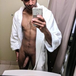 Xtudr - master_cabron: Don't trust my baby face. I'm a young alpha master experienced in taming inferior beings, a damn bastard by nature. I...