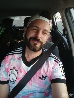 Xtudr - Xavi38sevilla: Perrako con coñako muy abierto... Me gustan las sesiones largas con guarreo..
Busco Alfa..quiero ser su putita 🥵🥵😈😈 
...