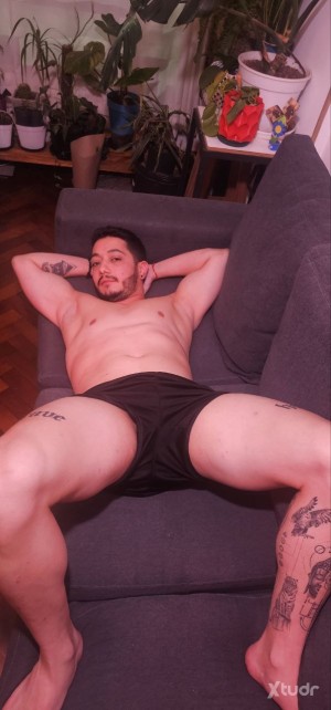 Xtudr - DomDios: Dom. Onda Dios Esclavo (salve/master)
TPE
24/7
Service submision
FinDom 
Domestic servitude
Objetificacion
Cuckold
Busco es...