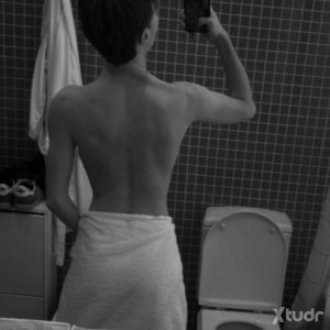 Xtudr - lazorra: Hago lo que sea por un hombre superior. No me asusta la edad. Soy más esclavo servicial que masoquista y sexual, pero pract...