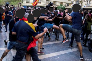 Xtudr - Españolito: En grupo, me va humillar, violar sin piedad en grupo a mariconas republicanas o indepes como el de la foto. Que nos lama...
