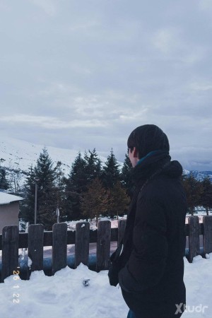 Xtudr - Jsr11: Me gusta mucho el olor a pies y de deportivas me gustan los pies grandes y olorosos 