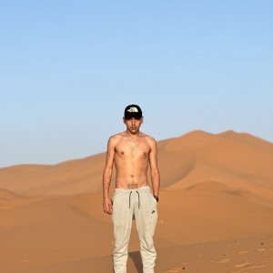 Xtudr - master22: Solo zorritas solventes y kieran saber lo k es  un amo de verdad y que estén dispuestas a tributar si no tributas xfavor n...