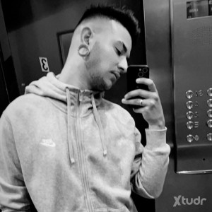 Xtudr - nenehostiable: Without experience, looking to expand my limits to the maximum