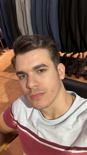 Xtudr - joel30: Swimming, gym, cooking, hiking, reading etc
