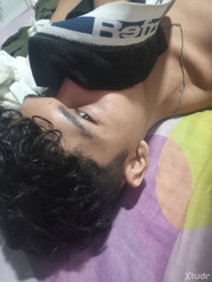 Xtudr - Dilammr: Someone to dominate me, to teach me, I'm an open mind, without limits